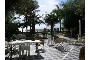 Италия Privát Bocale, Екстериор